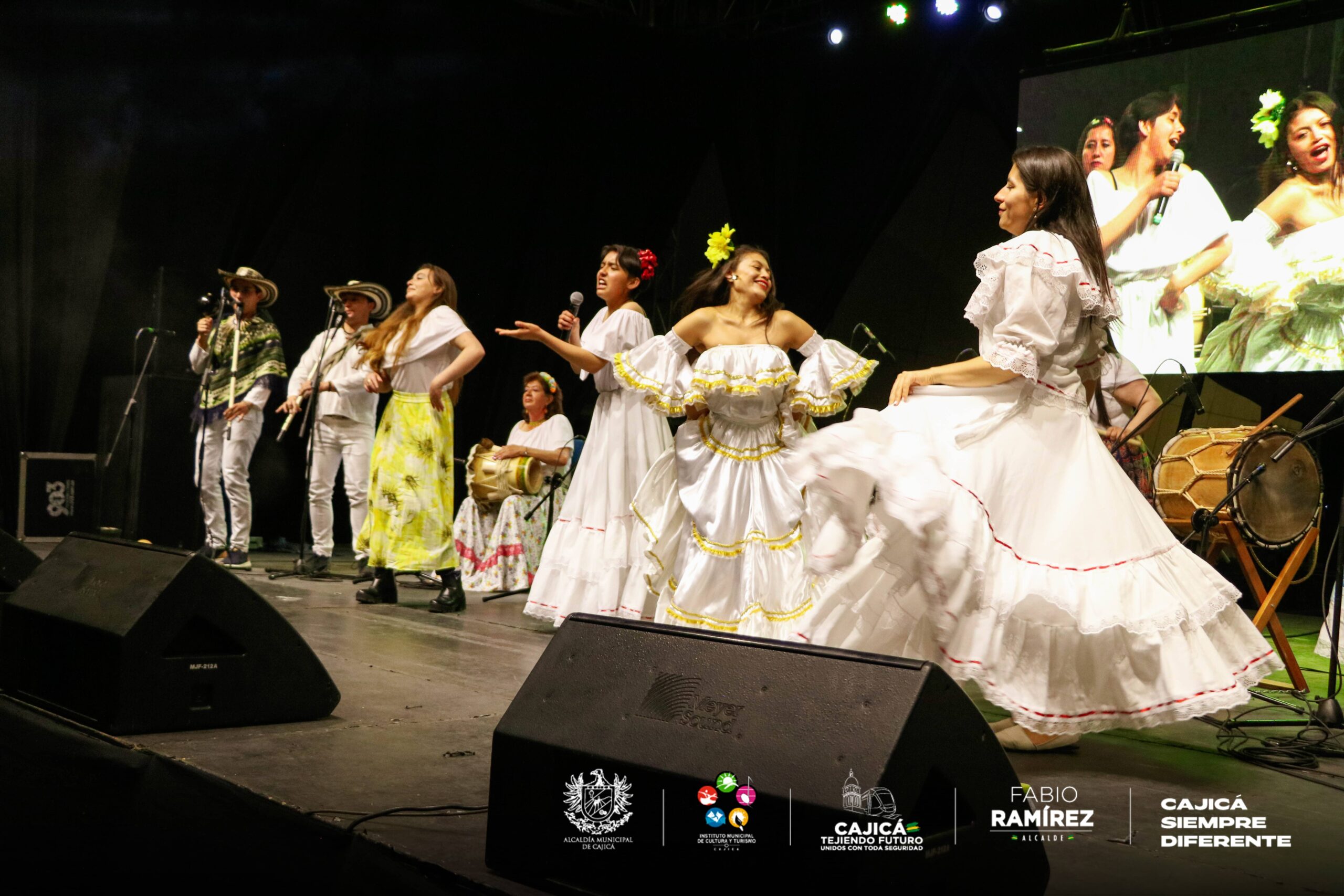 Festival de LLanera y Musica Tradicional Colombiana (13)