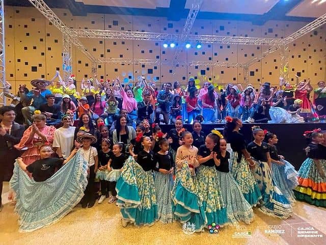 Danza Folclorica (7)