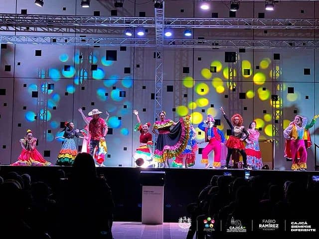 Danza Folclorica (8)