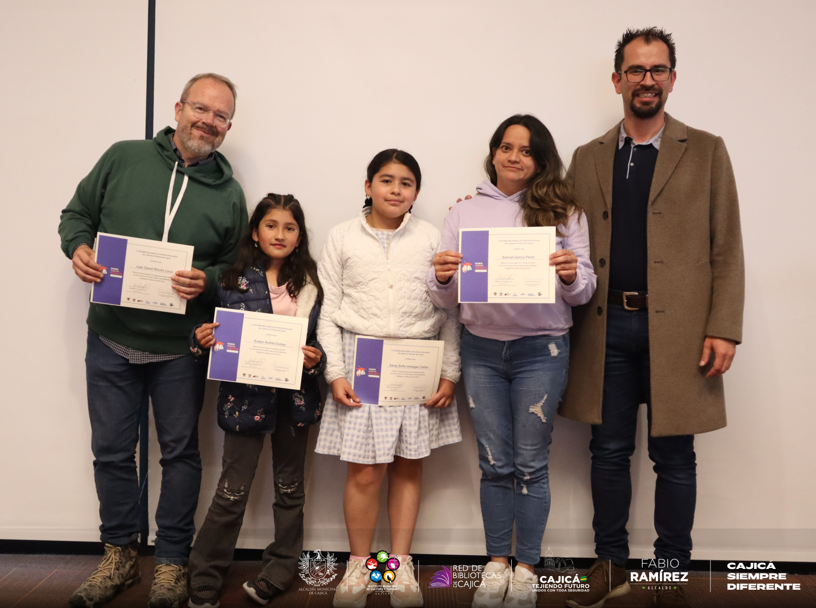 Premiación Cajicá Cuenta Diferente (4)